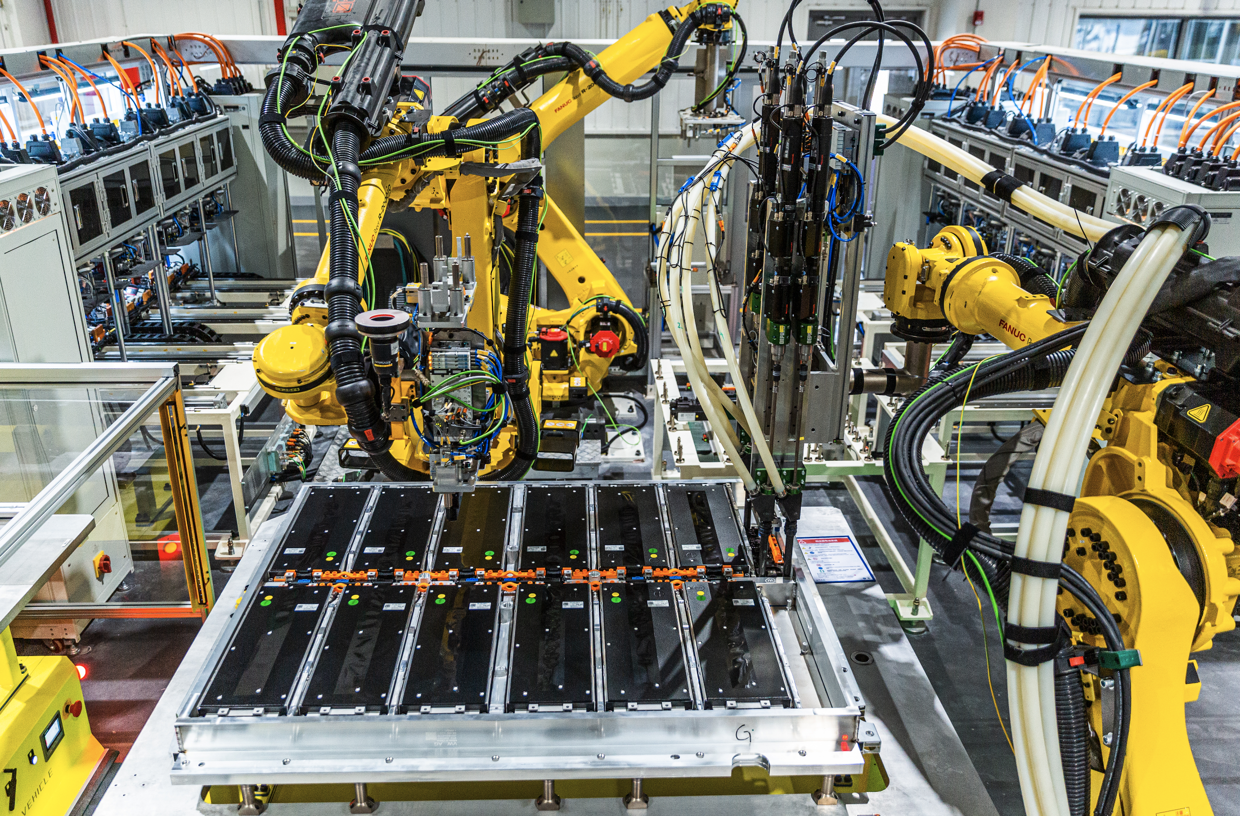 上汽大众新能源工厂10月投产,电动化步伐加速