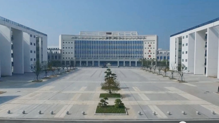 黄冈迎来县域办大学的高潮，有5个县市已有大学，2县市正在谋划中