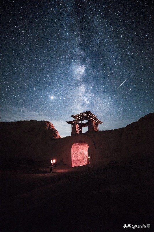 迷人夏夜！20张唯美的星空摄影作品