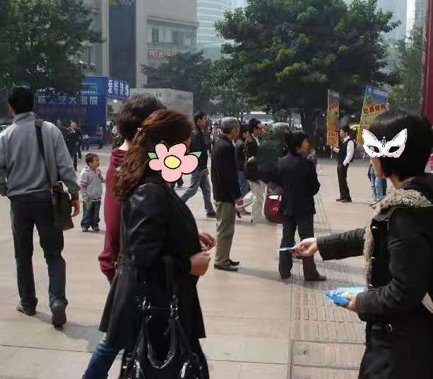 大二辍学创业：养生馆前台装修效果图惊艳亮相