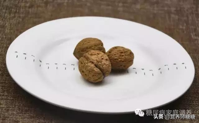 腰果的热量是多少（十大坚果的糖尿病饮食宜忌）