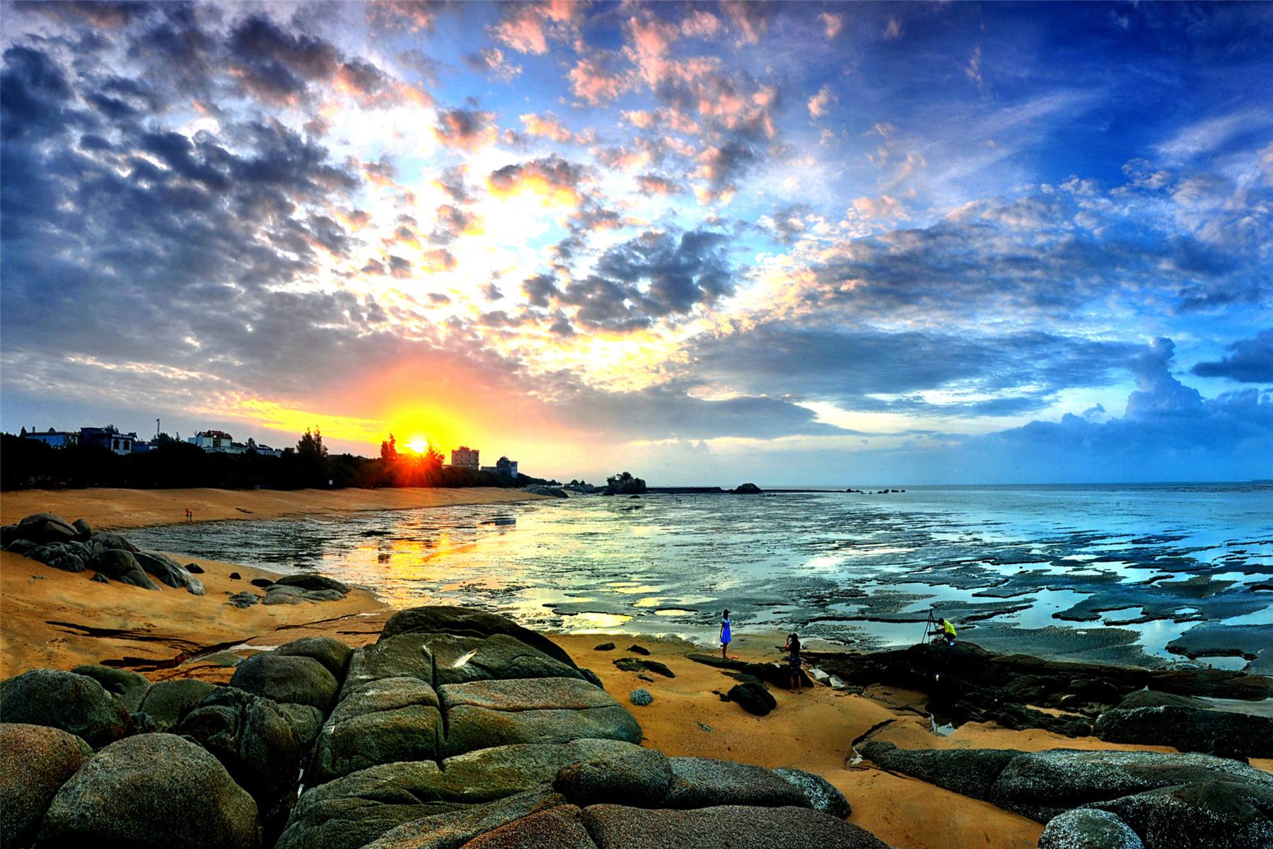 广西钦州最好的四所高中，成绩历历在目，金榜题名墨上新