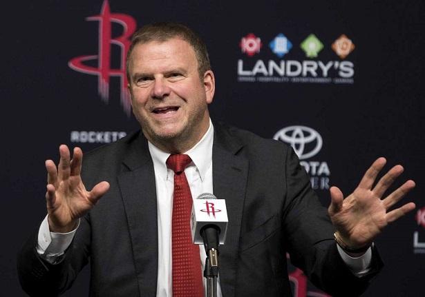 看着如今的保罗，火箭是否心碎？——说说nba“送温暖”的交易