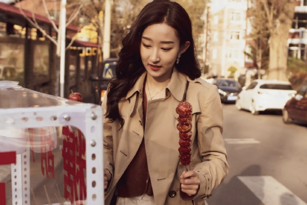 劝丁辉不要背水一战，自己偷偷这样做的女律师，比徐灵菱差在哪儿