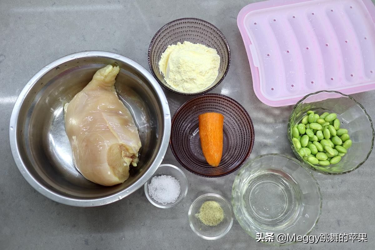 自制香肠一拌一蒸，低脂少盐，小孩吃身体壮，女人解馋不长肉