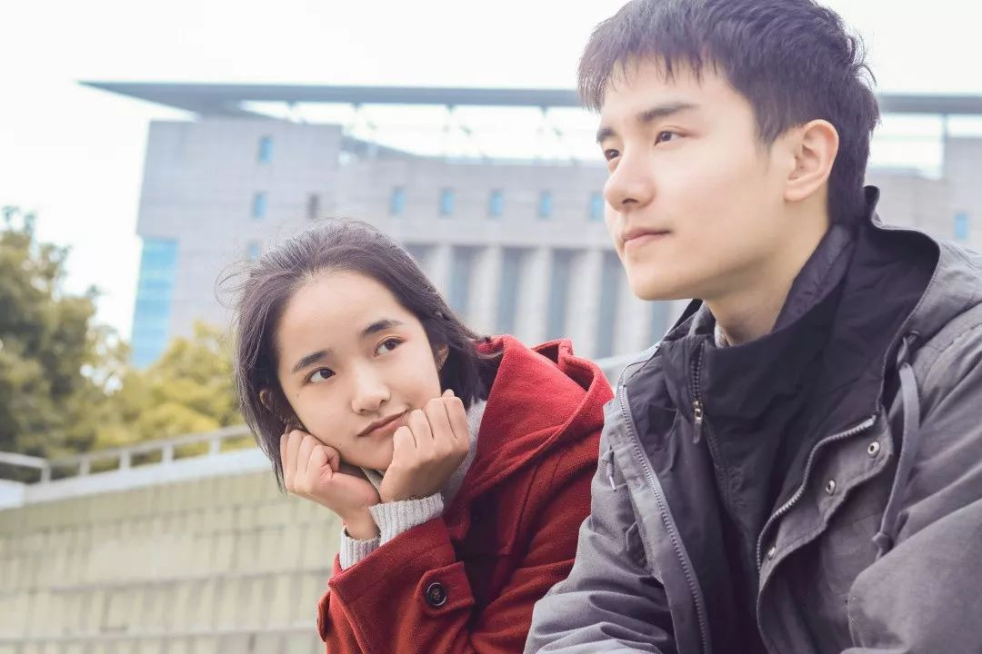 考研学校：北上广等发达地区普通一本VS偏远211大学，如何选择？