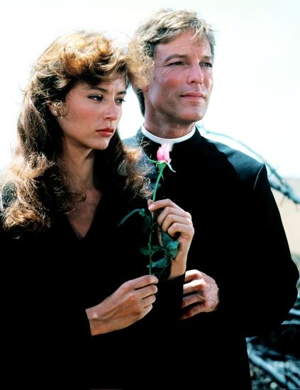 13荆棘鸟电影剧情「分析」 _晶羽科技