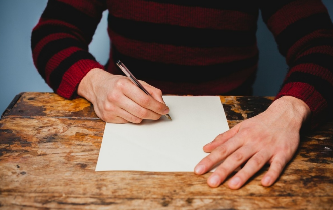 入职的时候，作为员工签订空白协议有什么风险？