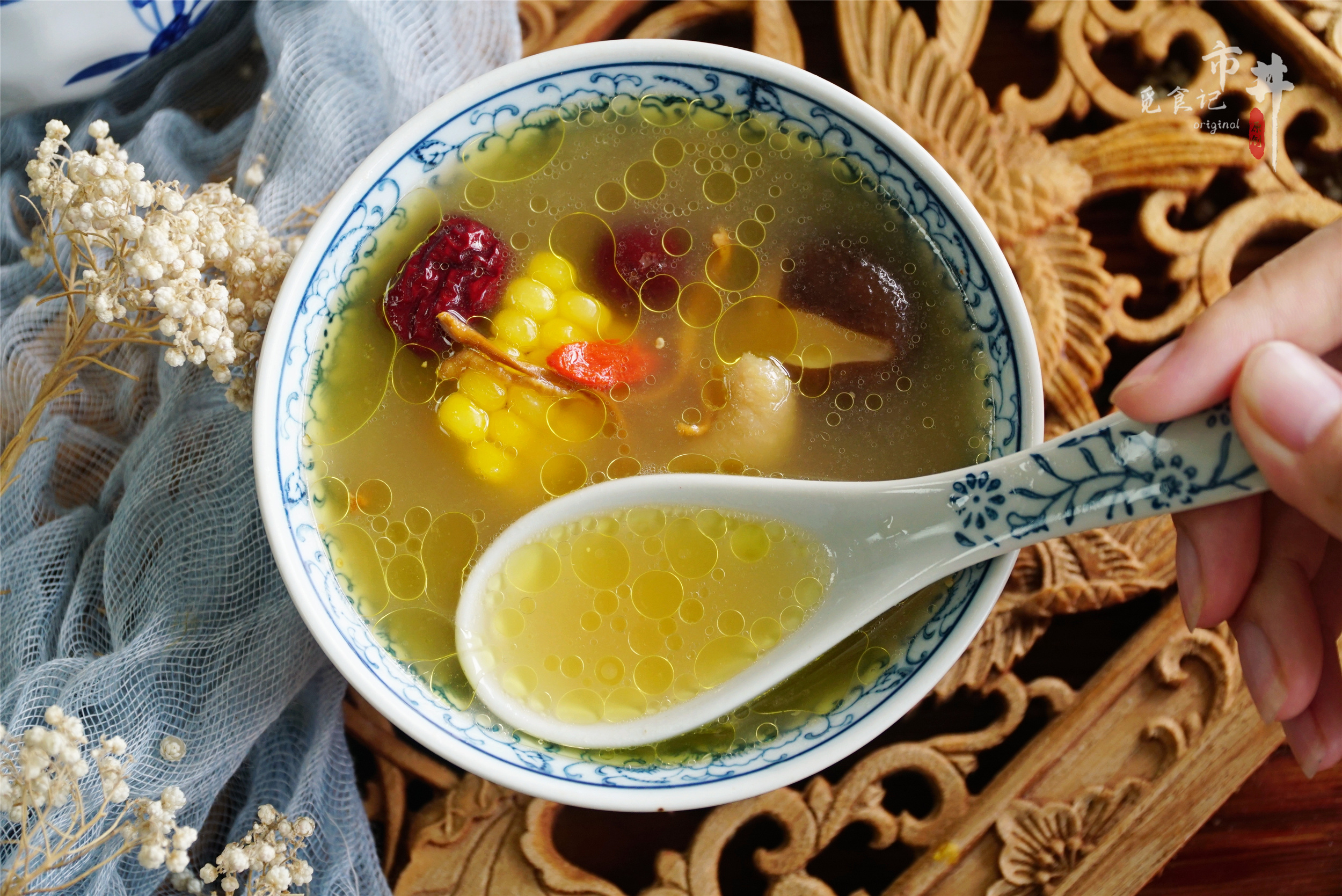 燉雞湯,燉雞湯怎么燉好吃又好喝
