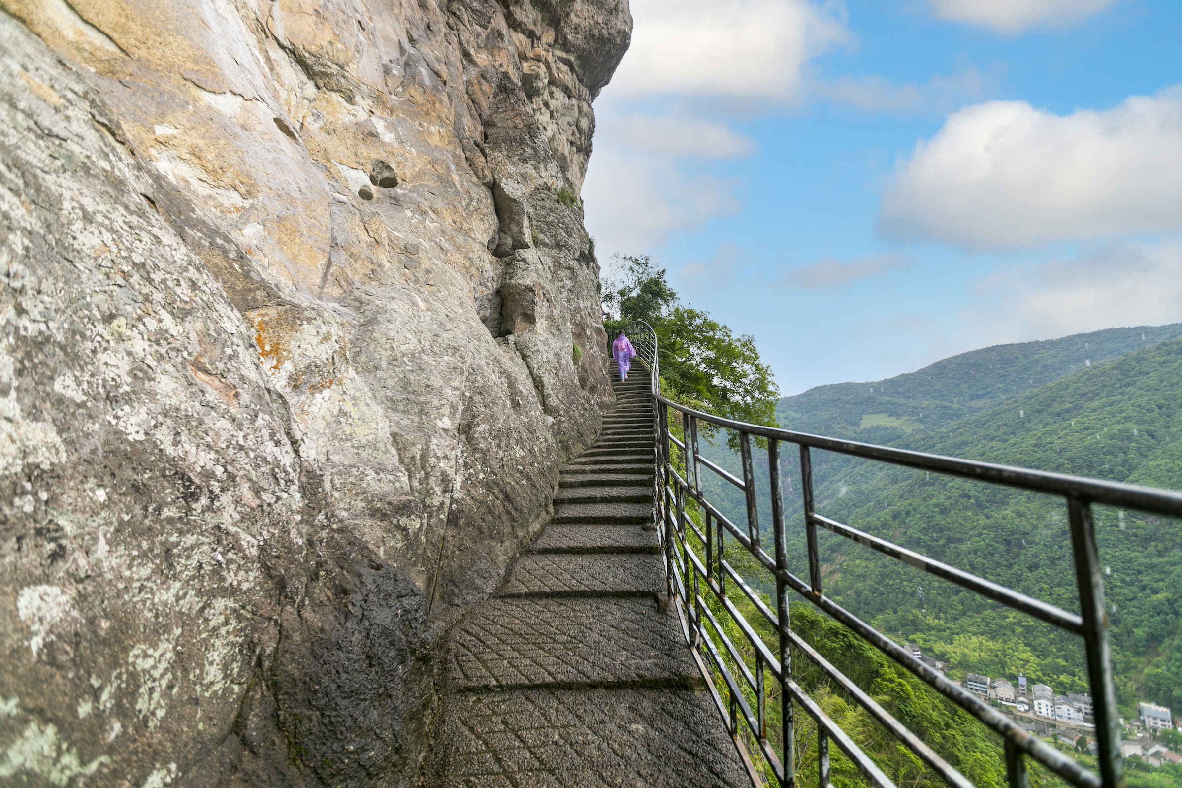 雁荡山旅游风景区(温州有座雁荡山) - 悦闻天下