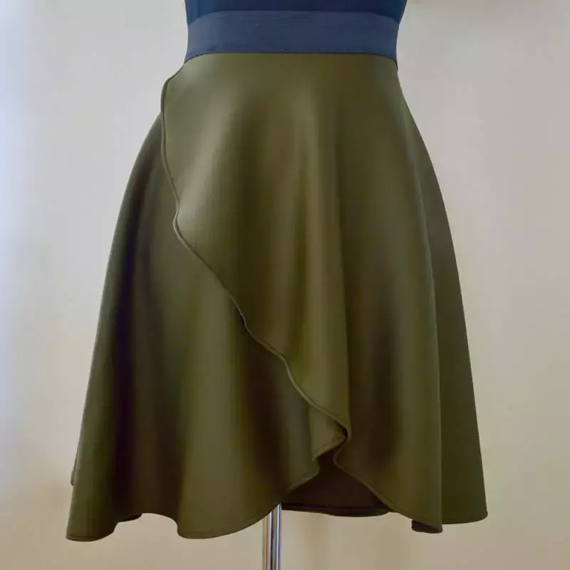 非常简单一片式短裙的制作教学，详细的制作过程，适合收藏学习