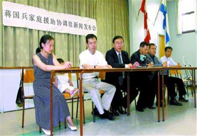 4年前，杨舒平说“美国空气是甜的”，如今这个女孩过得如何？