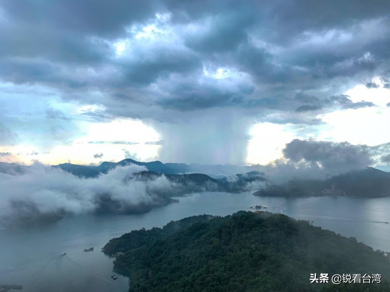 台湾美景图片(“雨瀑移动”！日月潭绝美画面曝光（多图）)