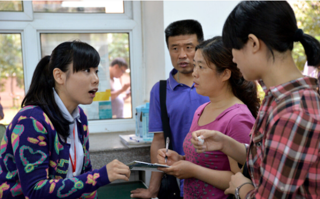 “高收入”大学专业排名出炉，榜首轻松月薪过万，金融学未进前5