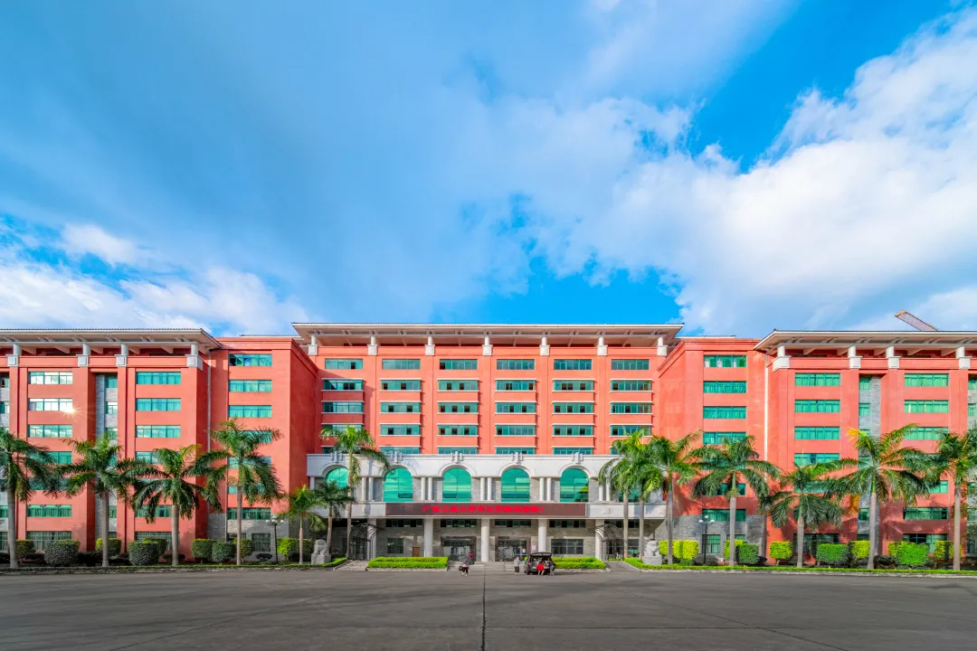 13656广州华立学院2021本科招生指南来了！填报志愿看这里