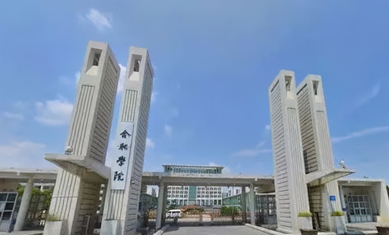 4所二本院校喜升一本，分数线几乎没变化，想捡漏的学生抓住机会