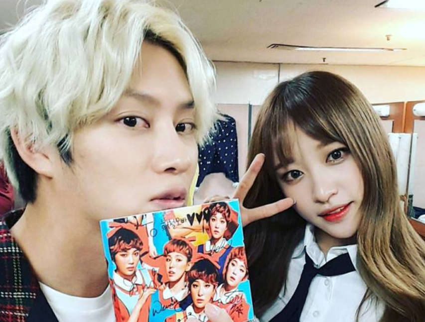 金希澈MOMO恋情证实，两人其实早有迹象，下一步就是结婚了？