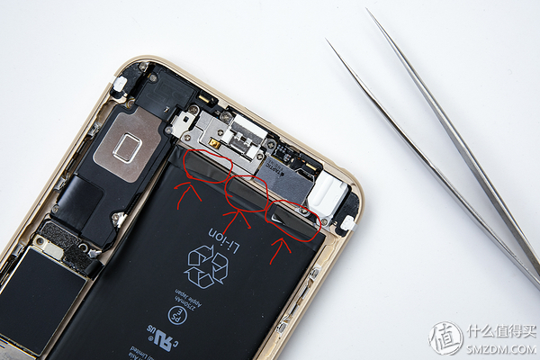 HD replaces the iPhone6S Plus battery step, telling you some details that will ignore fatal