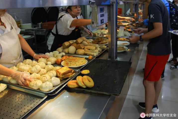 新生攻略！食堂带电梯，宿舍配洗衣机，给你中国医科大学最全生活指南！