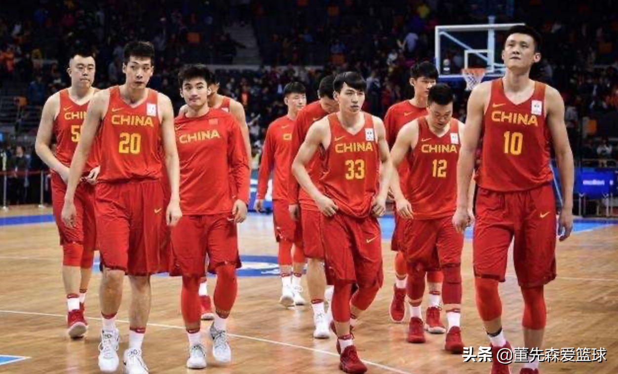 nba球员为什么腿都那么细(为什么篮球运动员腿部肌肉发达但是小腿很细？)