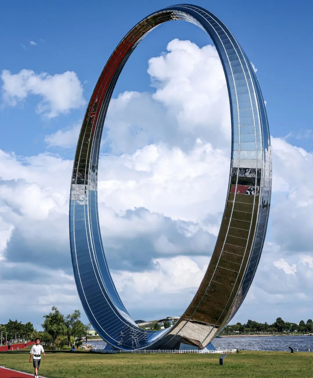 哈尔滨理工大学荣成校区(来荣成读大学)