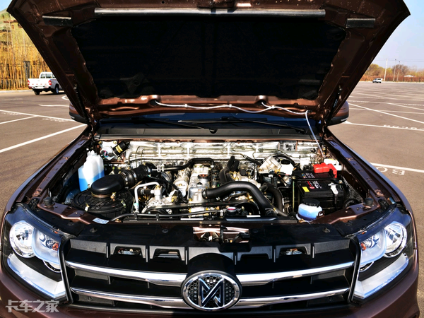 10万级实用型皮卡，搭载五十铃技术发动机，骐铃T7plus表现不俗