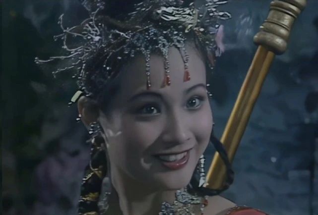 黑狐精韩凤霞现状图片(全网最全盘点) - 赤虎壹号