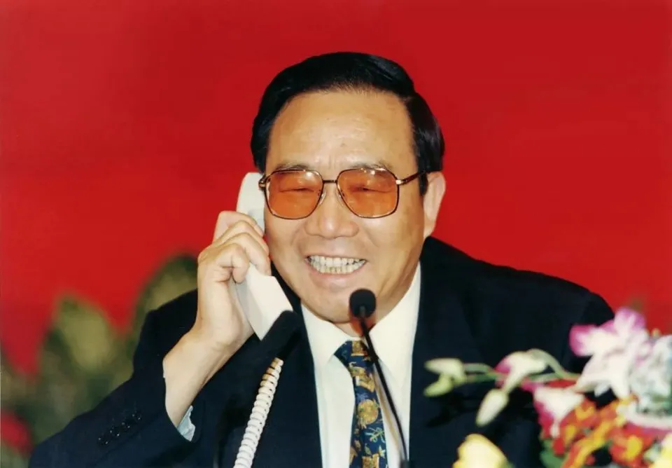 请回答,国产手机的30年历史