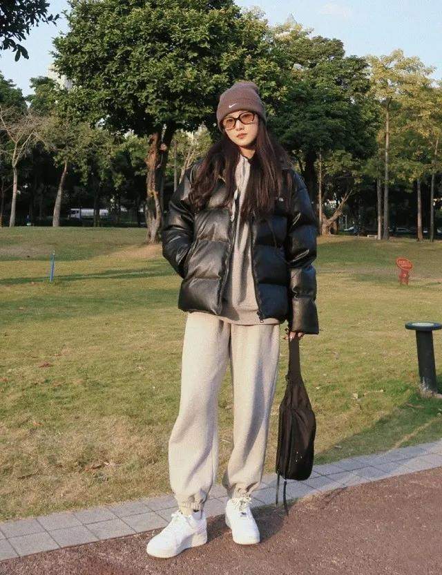 大腿粗怎么办？3个穿衣技巧+3条裤子，轻松显瘦