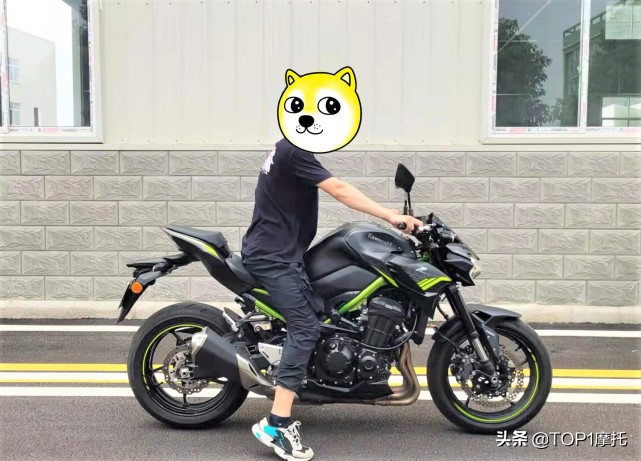 不只是性价比高 准公升级四缸街车 川崎Z900简单试驾