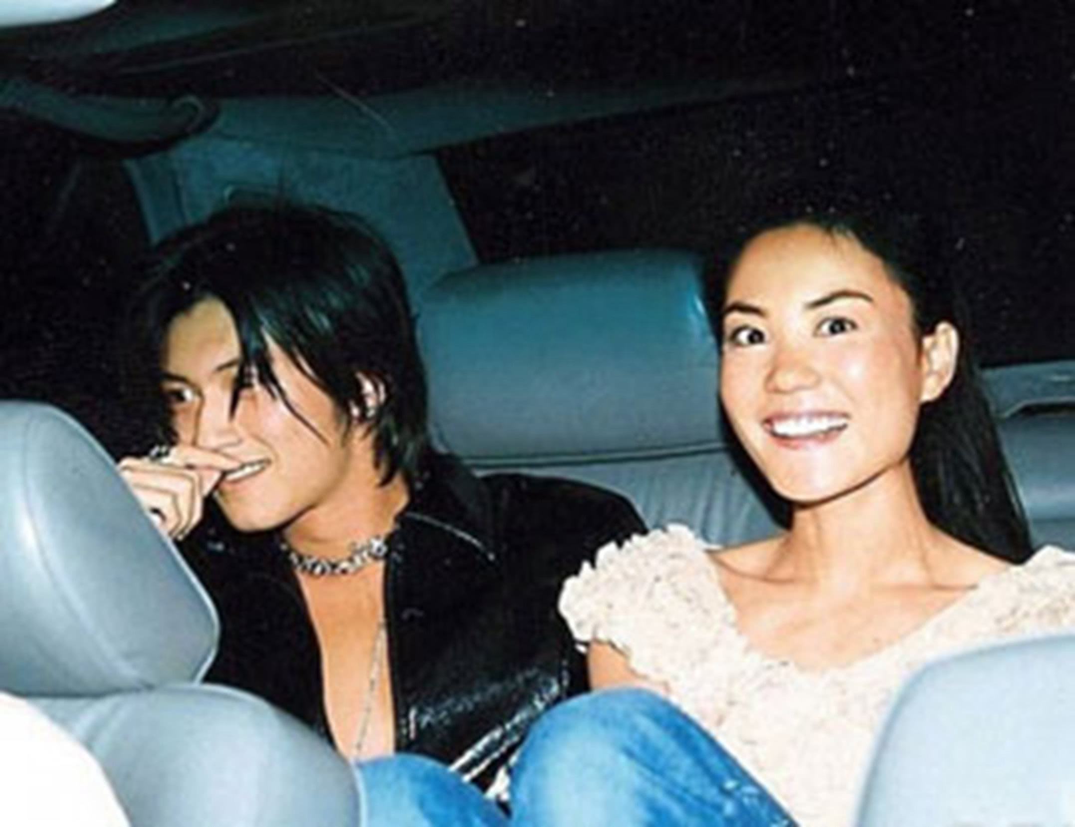 谢霆锋为什么更爱王菲?看了18年前的"顶包案"就懂了