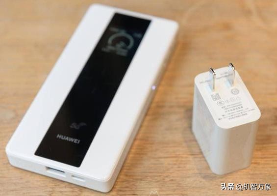 不换手机不用密码 扫一扫体验5G畅快 华为5G随行WiFi Pro简评