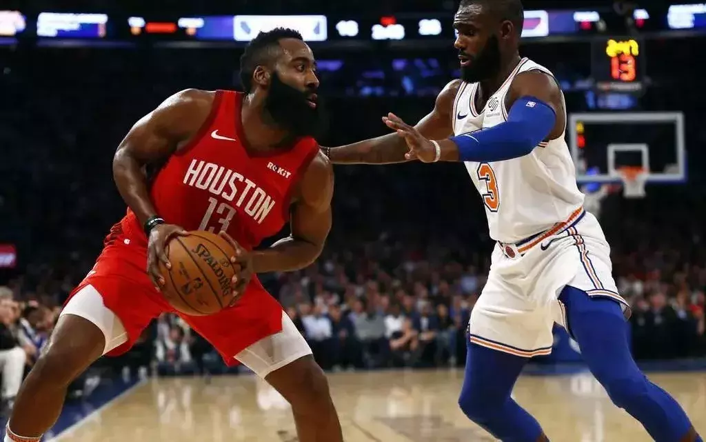 nba为什么可以走3步(后撤步三分已成NBA赛场最强黑科技，我们能称哈登为大发明家吗？)