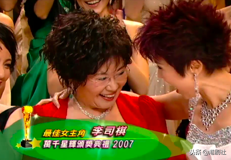 大盘点｜回顾了22年的TVB视帝视后，发现了一些小秘密……