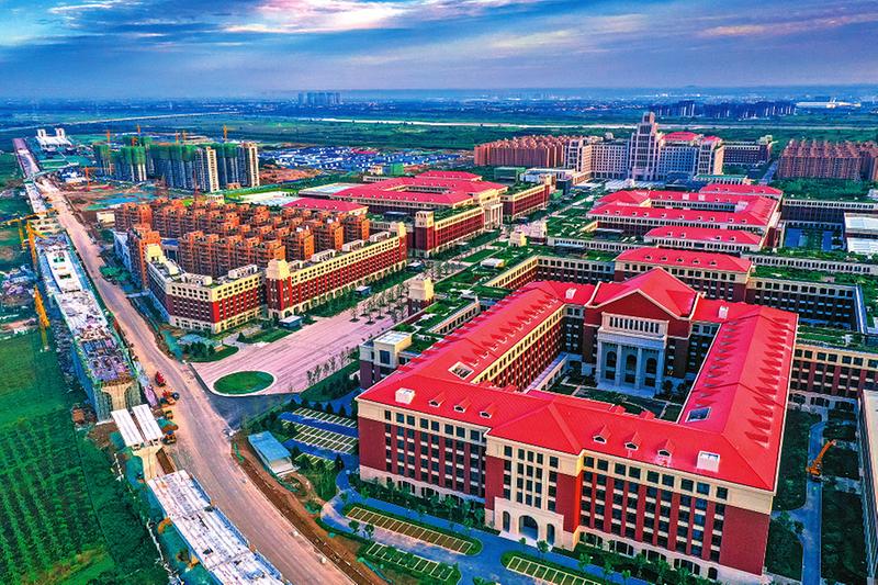 他用6年时间，让西安交大重现辉煌，功成身退时，上千人含泪送行