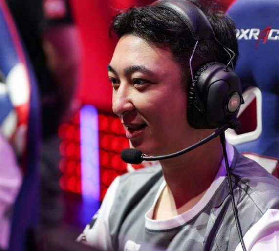 nba英雄为什么关闭了(nba三冠王沉迷lol,还曾是科比