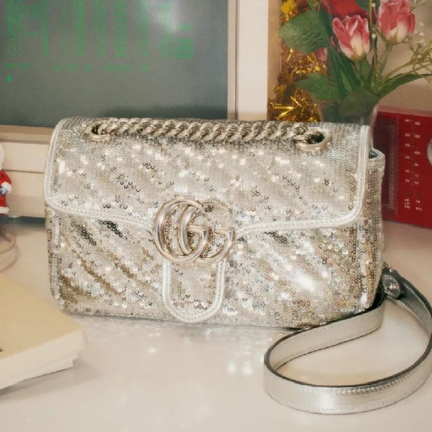 2021年最值得入手的14款包包，背十年都不会过时