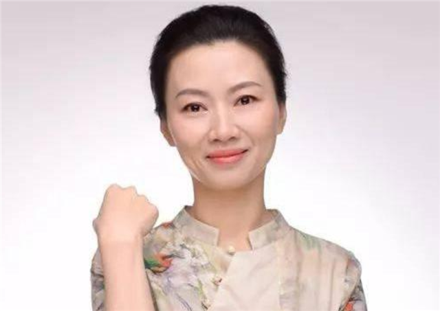 女教授杨雨：我与李清照很相似，“好酒、好赌，好色”