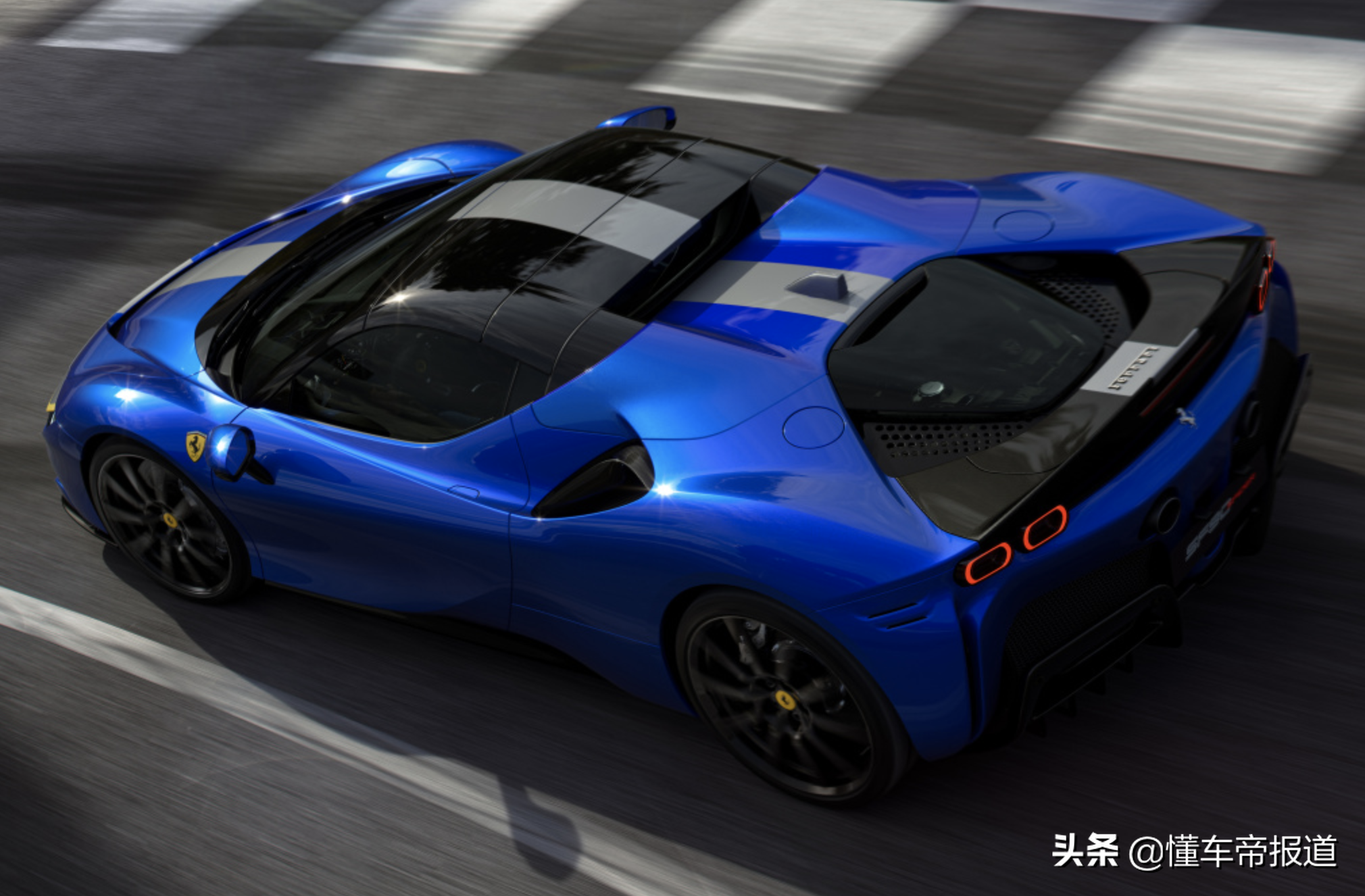 上市｜售499.8万元起，实拍法拉利SF90 Spider