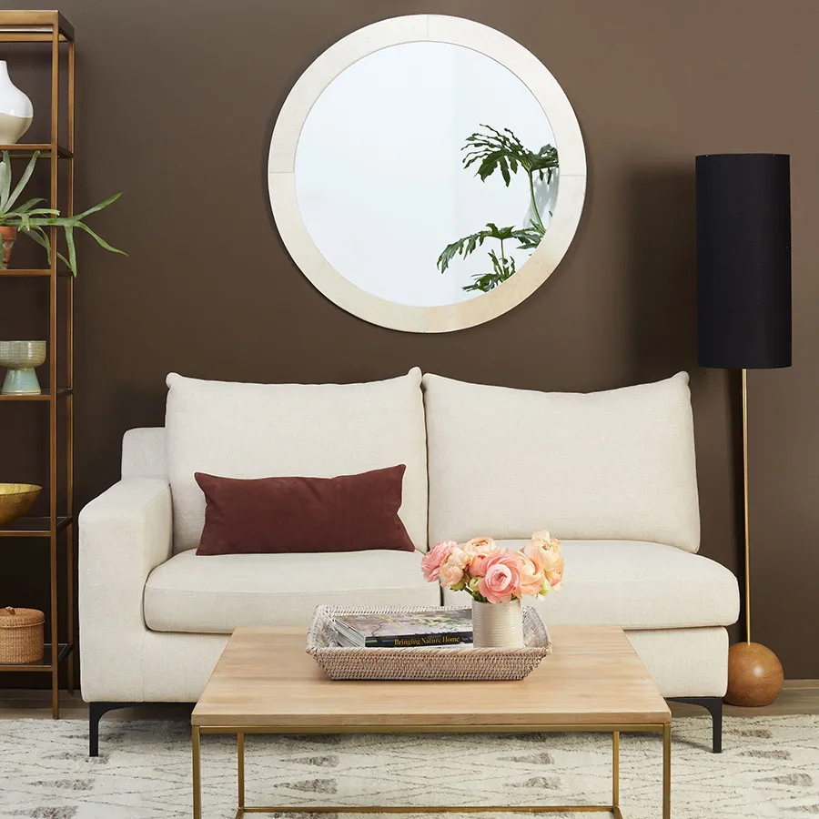 他家10㎡客厅好大！全靠布局技巧，大沙发放上还是宽敞