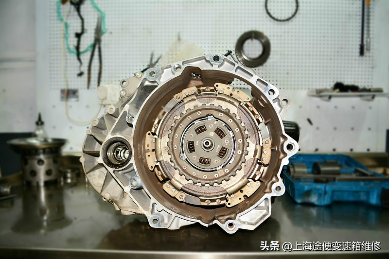 装配多款车型的奥迪A3双离合变速箱故障大总结，不收藏是大遗憾了