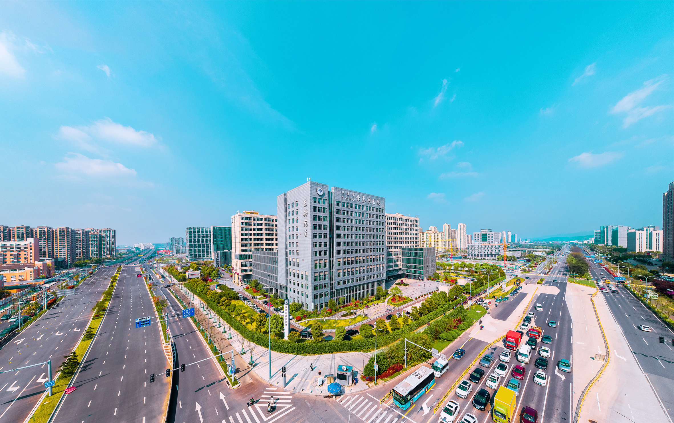 “万年老二”宁波，与杭州相比，究竟“差”在何处？