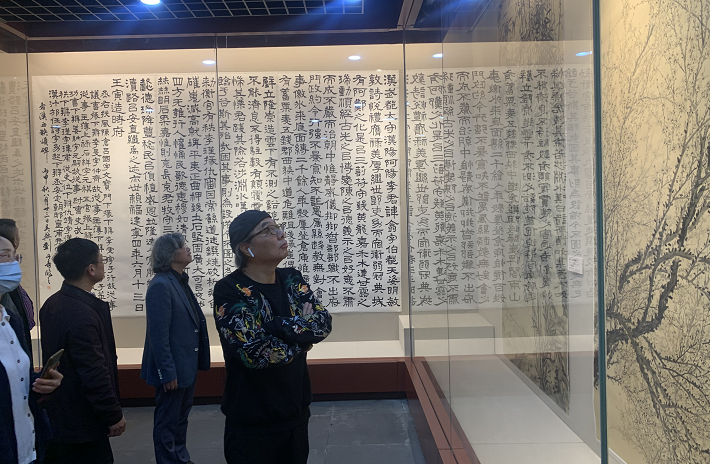 “刘丹青书画展”在杭州国画院美术馆开幕