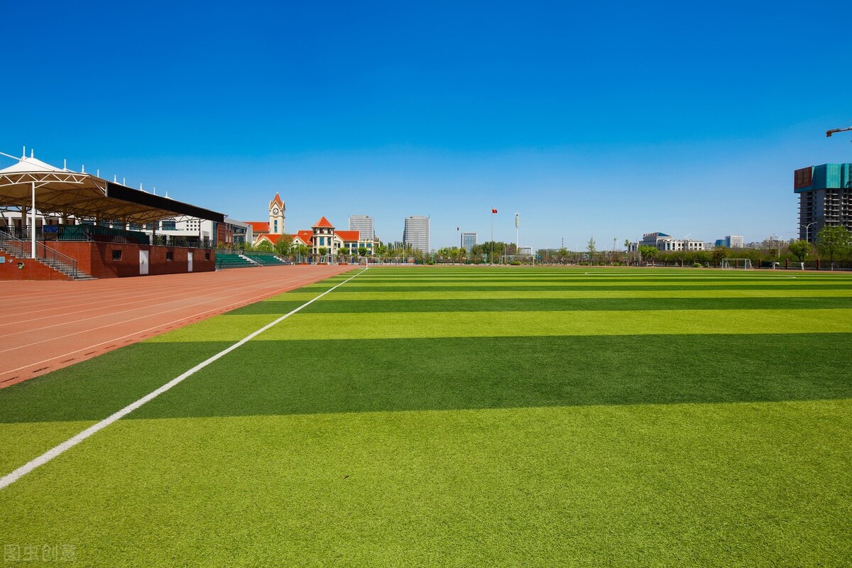 读大学，选择省外还是留在省内？都有哪些优势和劣势呢？