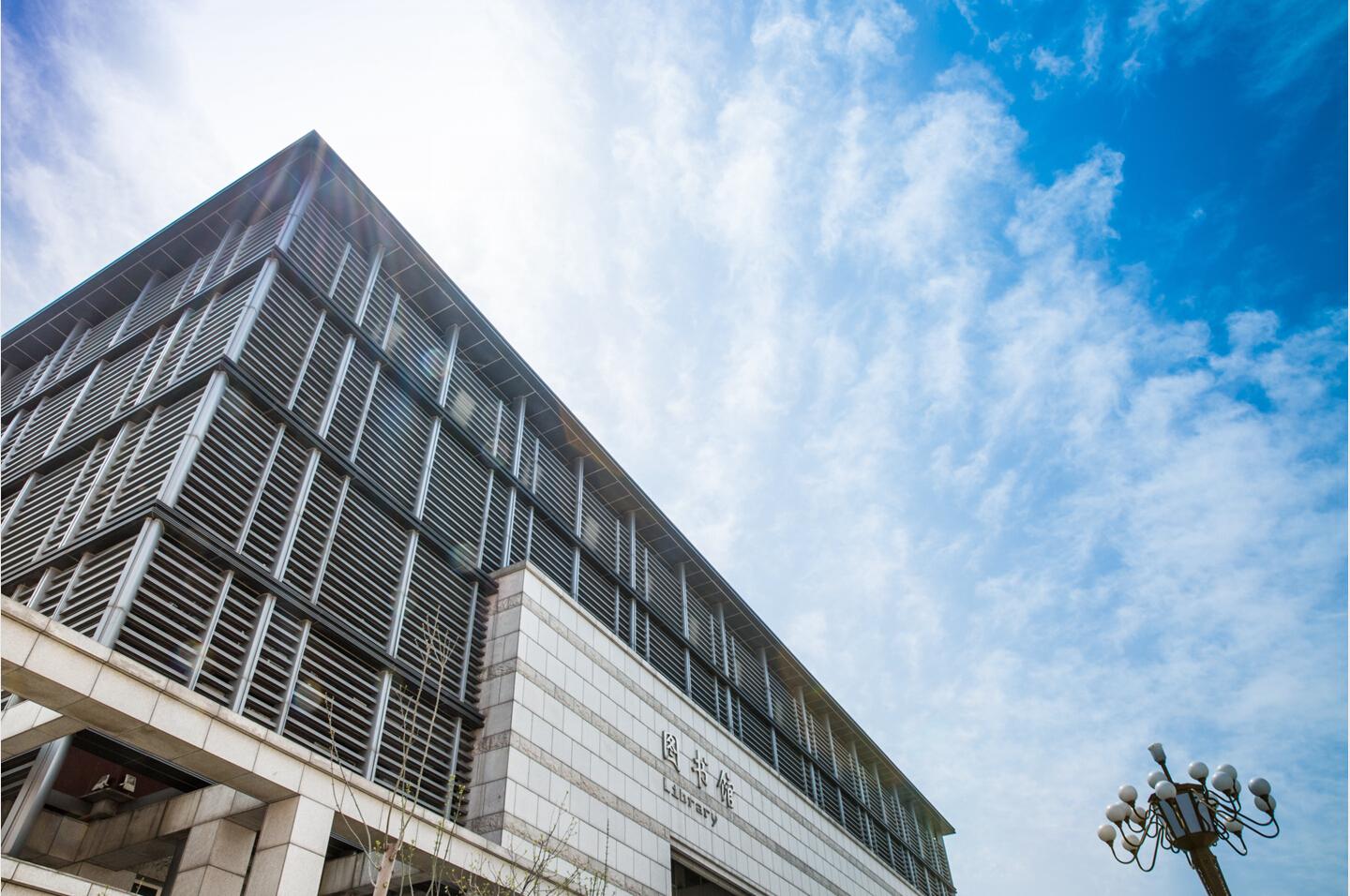 2021年中国大学排行榜出炉，医药类十强排名，认可软科还是校友会