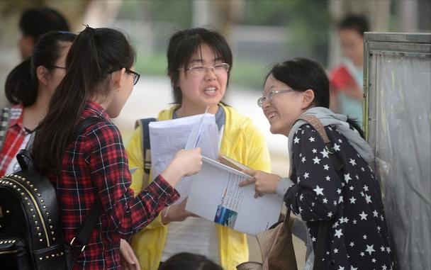 北京考生称高考数学难的“离谱”，专家反驳：难度与去年保持一致