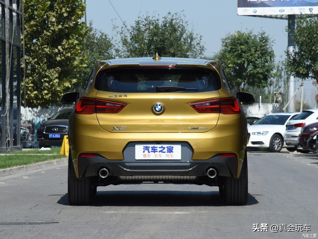 手握25万，豪华入门级的SUV该选谁，奥迪Q3对比宝马X2
