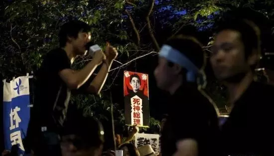 日本年轻一代的价值观转变：从“买遍全世界”到“学会断舍离”