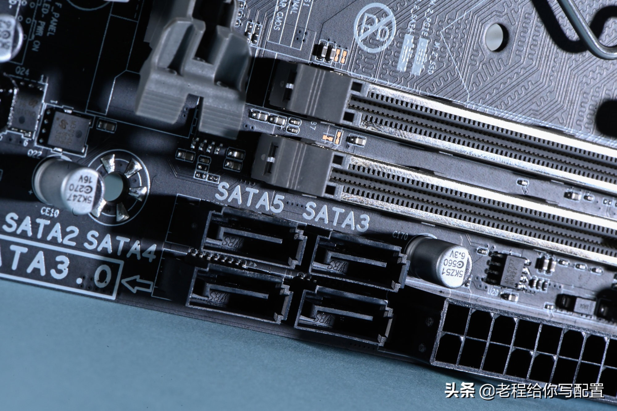 400块的主板，技嘉和华硕B365工包主板的价格，买新10代酷睿座驾