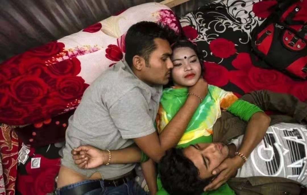 柬埔寨吴哥窟的悲歌：辍学的女童，接客的雏妓